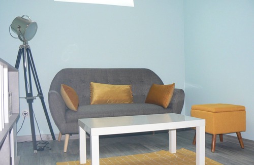 Saint-Laurent-la-Roche Haus | Maison D'hôtes Chambre Family
