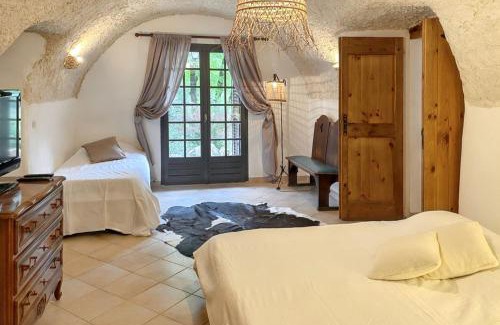 Saint-Julien-de-la-Nef Haus | Maison de charme avec piscine partagée à Saint-Julien-de-la-Nef
