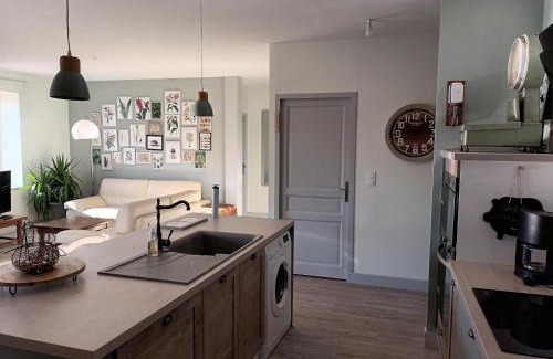 Gy Haus | Maison de caractère à Gy avec parking et Wifi - FR-1-583-448