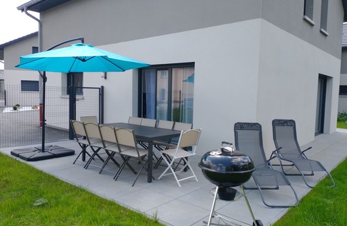 Frasne Haus | Maison Neuve Jura 2 à 10 Personnes