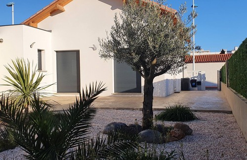 Le Grand Large Haus | Maison Rénovée à 5mn à Pied de la mer 5 Couchages Jardin et Terrasse