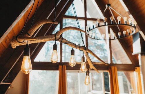 Sisters Haus | Majestic A-Frame on 5 acres!