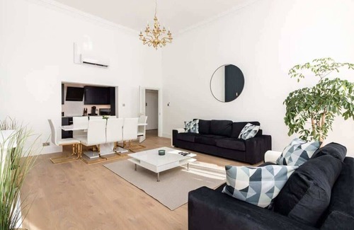 Marylebone Wohnung | Majestic Luxury Apartment in the ♥️ of Marylebone, Central London, w/Air Con