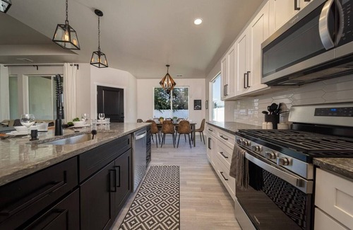 Grand Junction Haus | Epic Mountain Views | Fire Pit, Grill, Hot Tub & More