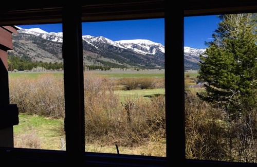 Moose Wilson Road Eigentumswohnung | Majestätische Teton-Ansichten!