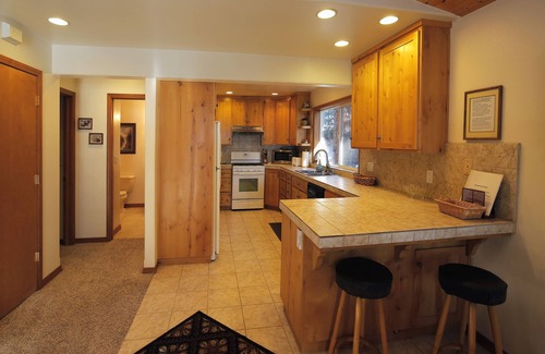 Zephyr Cove Haus | Romantische Sonnenuntergänge, Seeblick, privater Hausbesitzerstrand in der wunderschönen Marla Bay