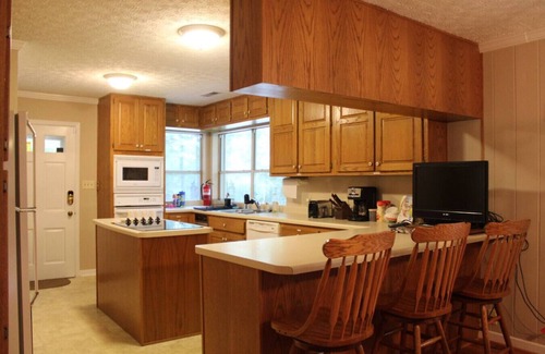 Harriman Haus | Making Memories on Watts Bar Lake