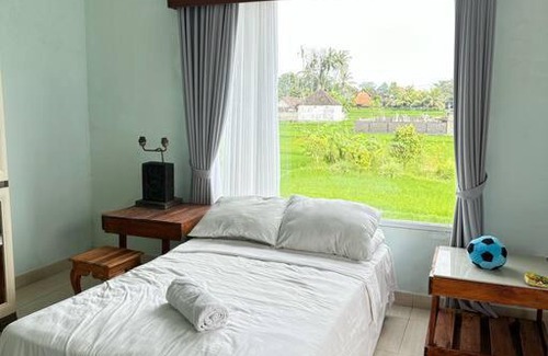 Singapadu Tengah Haus | Manis House with ricefield view very close to ubud
