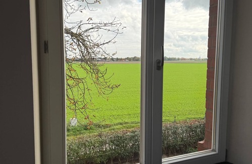 Toenisvorst Villa | Manor house with pool