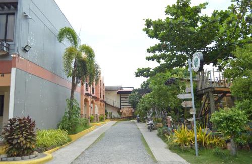 Talisay Hotel | Manora Apartment