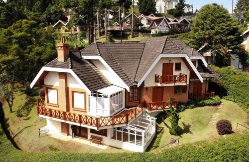 Vila Inglesa Haus | Mansão com 5 Suítes Churrasqueira Solarium Lareira