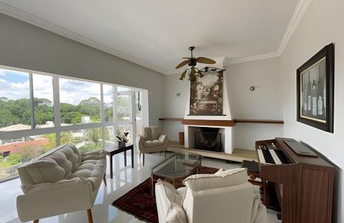 Cotia Haus | Mansão com Piscina | Conforto e Exclusividade