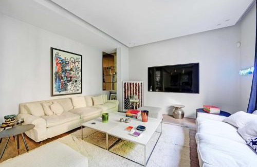 Neuilly-sur-Seine Wohnung | Mansion with swimming pool - 5BD 10P - Neuilly