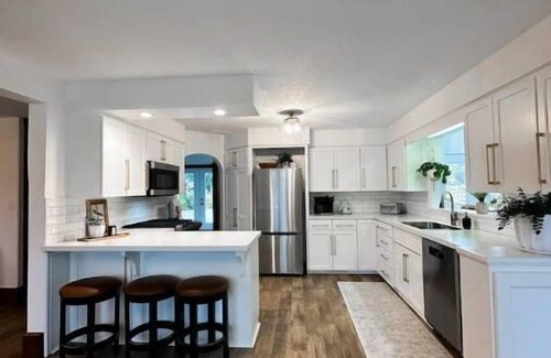 Sugarcreek Haus | Maple Lane Homestead