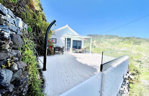 Tabua Haus | Mar a Vista by Your Madeira Rentals