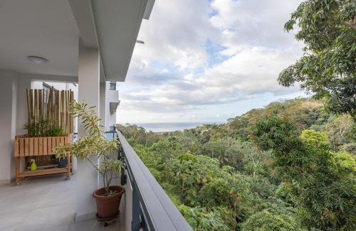 Faaa Wohnung | Maraea Deluxe Apt 2BR 2BA with Pool View near Tahiti Airport