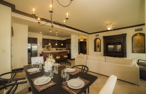Herradura Eigentumswohnung | Marbella 2A, 3Bdrs, 3 1/2Bath, 3rd Floor, Ocean View