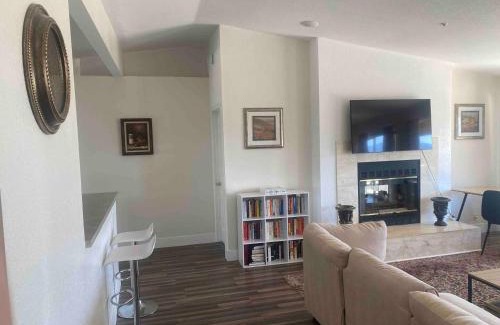 Desert Hot Springs Haus | #Marbella Lane - Majestic Desert Mountain Views