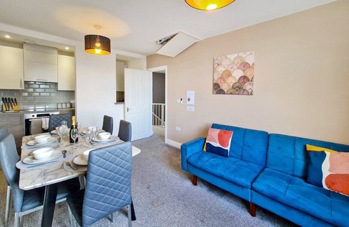 Cheltenham Wohnung | Margaret's Loft by Fortuna Property, The Margaret's Loft Apartment