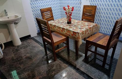 Maina Haus | Marias house