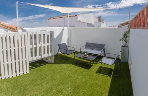 Fuente del Maestre Haus | MARIDAJE Casa-SPA de enoturismo rural TR-BA-00309