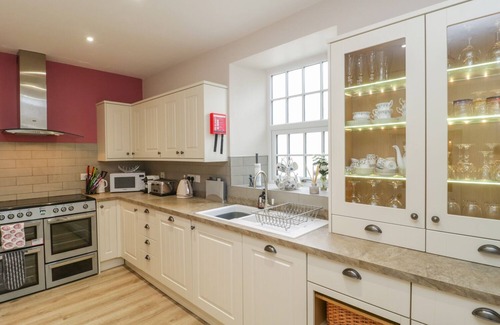 Abbotsbury Hütte | MARKTHAUS, familienfreundlich in Abbotsbury, Ref 992021