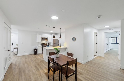 Downtown Wilmington Wohnung | Market view Residence 502 Spacious 2 Bed 2 Bth