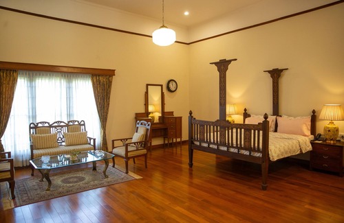 Pudumund Bed & Breakfast | Marlihill Bungalow - CGH Earth