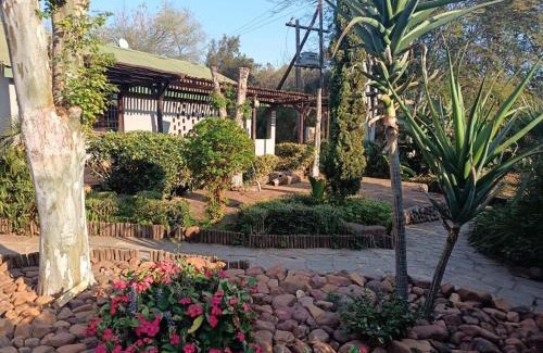 Ramotshere Moiloa Kabine | Marlothii Game Reserve