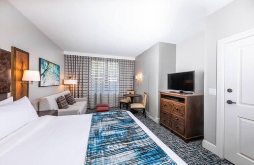 Lakeside Park Hotel | Marriott's Timber Lodge