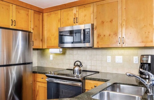 Lakeside Park Hotel | Marriott's Timber Lodge