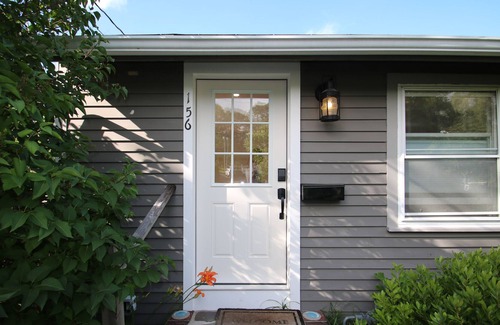 Humarock Haus | Marshfield 2 Bed, 1 Bath, walking distance to beach