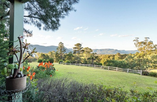 Kangaroo Valley Kabine | Martha's Villa - Panoramic views, Peaceful Location