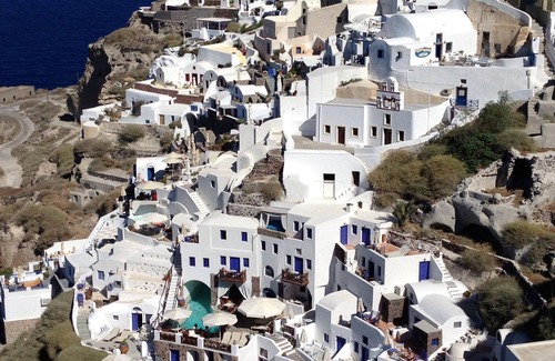 Karterados Villa | Marvellous Santorini Villa | Villa Bilbo | Double Room with Shared Furnished Terrace | Karterados