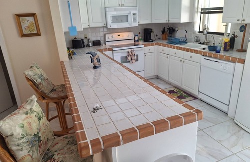 Bahamas Terrace Eigentumswohnung | Marvelous 2-bedroom condo in Freeport with WiFi