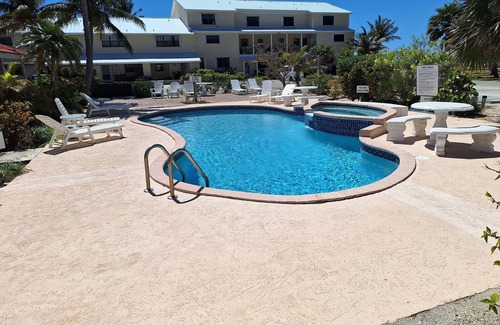 Bahamas Terrace Eigentumswohnung | Marvelous 2-bedroom condo in Freeport with WiFi