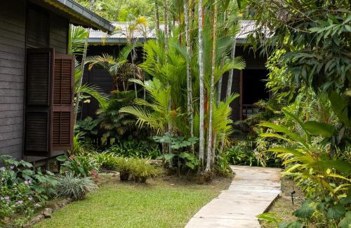 Janda Baik Villa | Master bedroom at Rumah Sentosa