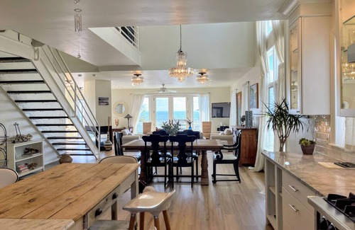 Prides Crossing Haus | Master Suite with magnificent views of the ocean