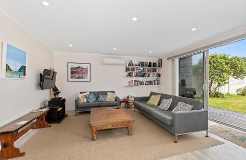 Matapouri Haus | Matapouri Family Retreat - Matapouri Holiday Home