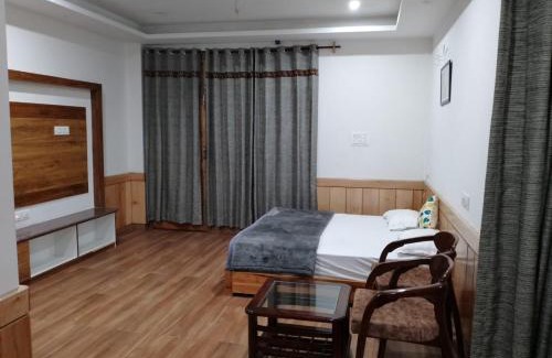 Bhuntar Haus | Mathan View Homestay - 3min Drive to Kullu-Manali Airport