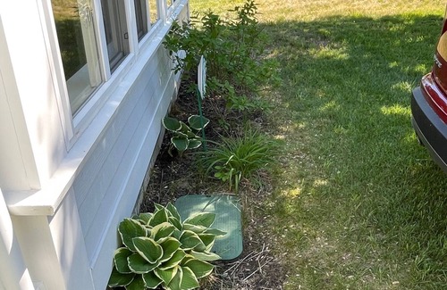 Summer Village Hütte | May- Oct. Exciting Days and Quiet Nights await you. Private Gated Family Resort.