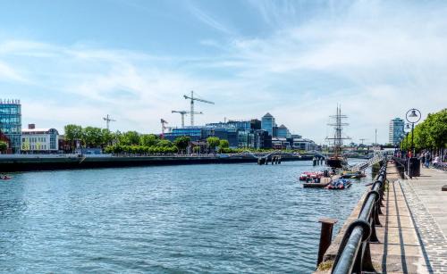 North Wall Wohnung | Mayor Square