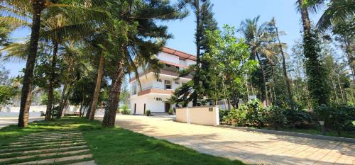 Piriyapatna Haus | Mazra Retreat, Coorg Kushālnagar