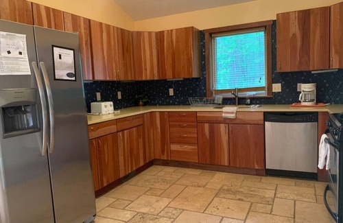 Terra Alta Haus | McFerson unique home at Alpine Lake