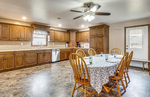 Sunman Haus | Meadow Edges with Yard and Views in Odon