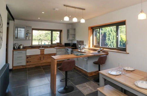 Weaverthorpe Haus | Meadowside Bungalow