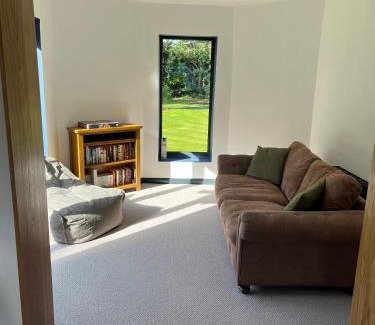 Weaverthorpe Haus | Meadowside