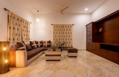 Coimbatore Kabine | Meenakshi residency