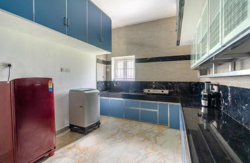 Coimbatore Kabine | Meenakshi residency