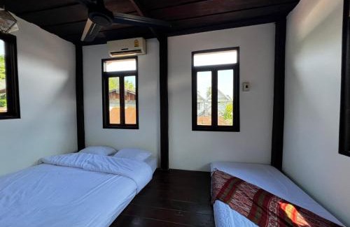 Luang Prabang Villa | Mekong view House in Luangprabang